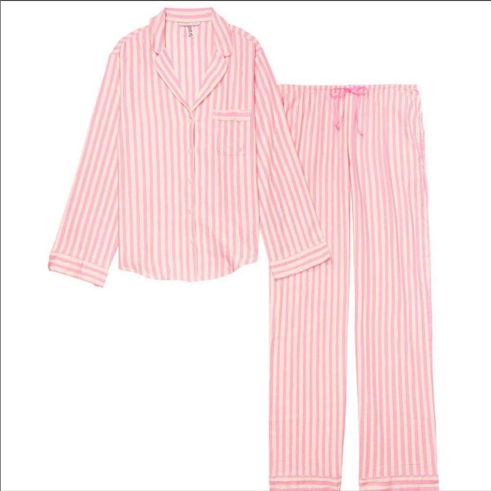 Victoria’s Secret pajama set